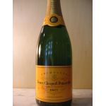 ヴーヴ・クリコ・ポンサルダン　イエローラベルNV（正規品）[ Yellow Label NV　/　Veuve Clicquot Ponsardin]